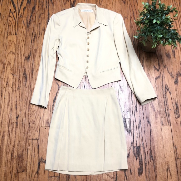 Tahari Cream Women's Two-Piece Skirt Set - Picture 4 of 8
